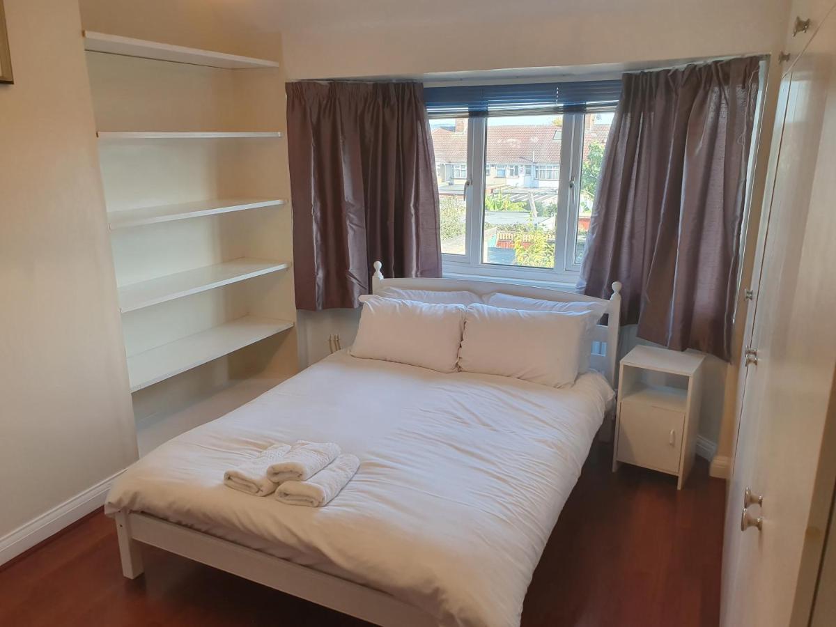 Elegant House 10 Minutes Walk To Wembley Stadium Villa London Ngoại thất bức ảnh